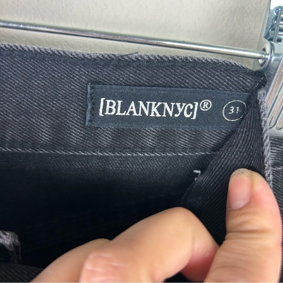 BLANK NYC Black cut-off Jean shorts size: 31 - Picture 7 of 10